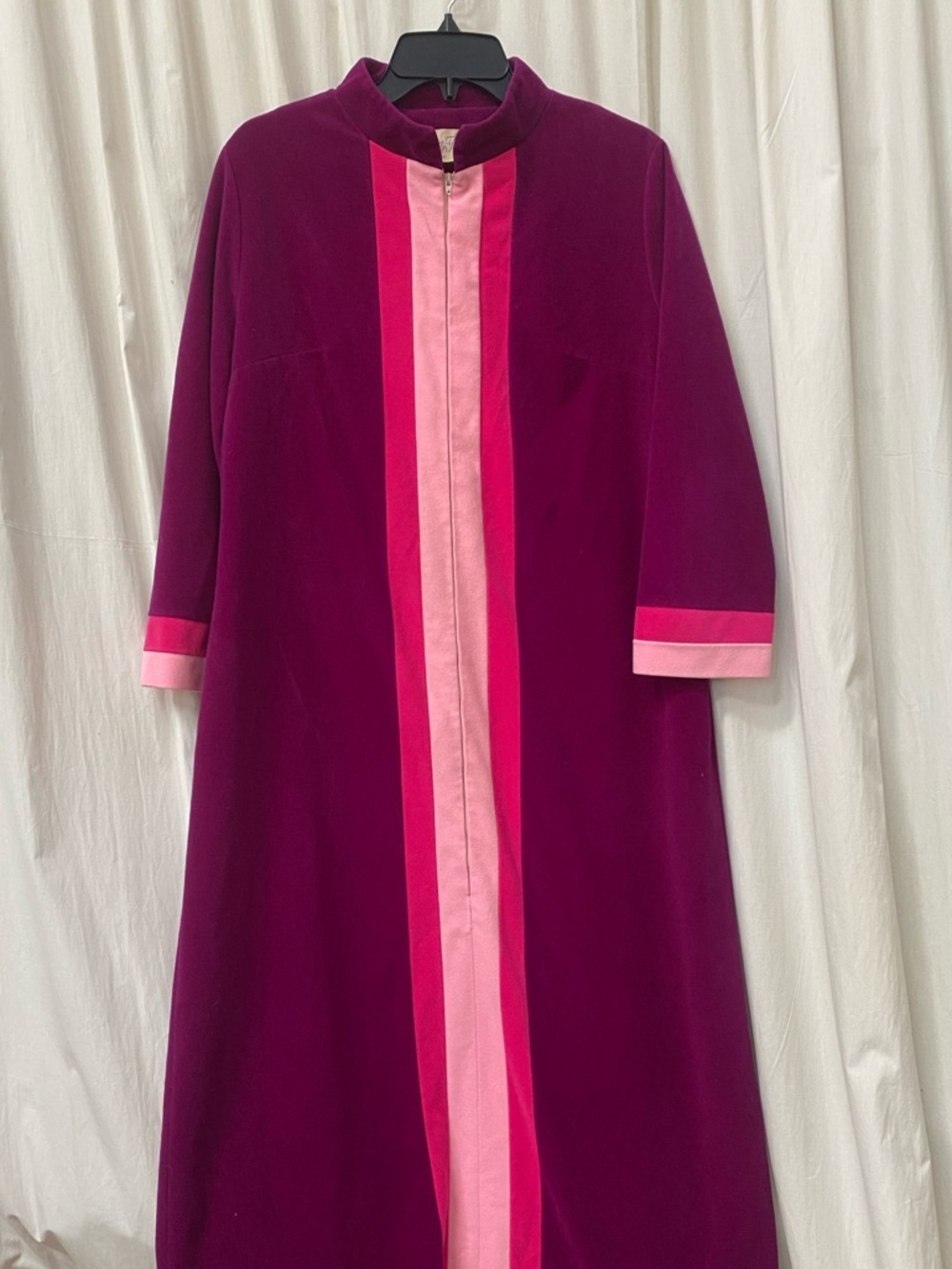 Vintage Vanity Fair Bathrobe Robe Housecoat Gown Vibrant Plum Purple Pink 16 XL - Picture 2 of 9